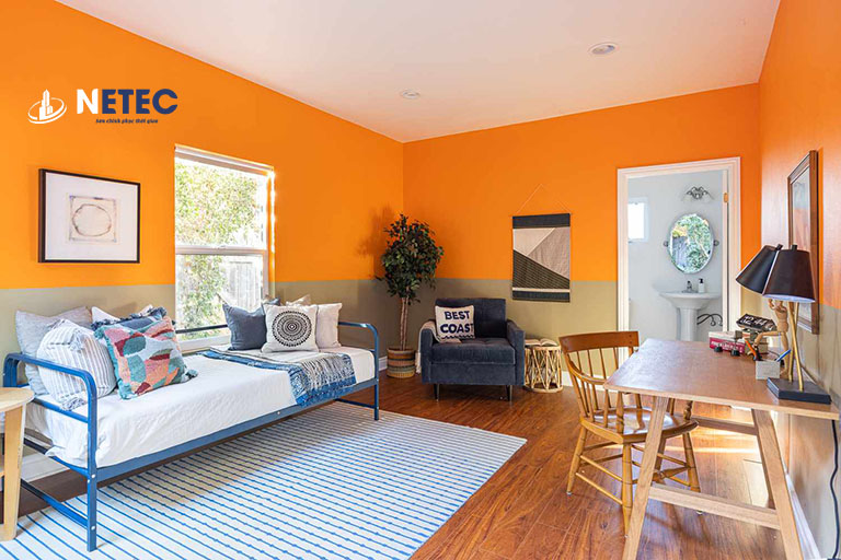 Mới lạ ngôi nhà với sơn nhà màu cam năng động
